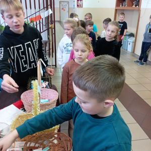 Drugoklasista wybiera swój szczęśliwy los