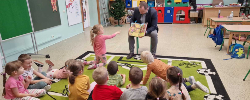 „Cała Polska czyta dzieciom” - Akcja edukacyjna w przedszkolu