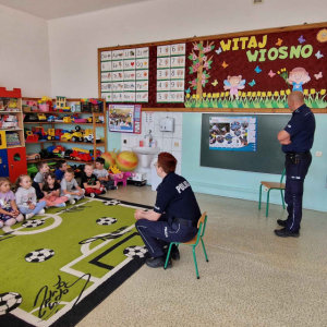 Spotkanie z policją w gr. średniej 