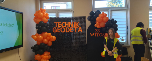 DZIEŃ OTWARTYCH DRZWI W SZKOŁACH PONADPODSTAWOWYCH  W JANOWIE LUBELSKIM