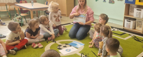 Realizacja Ogólnopolskiego projektu edukacyjnego „EKOprzygody z Żywiołkami” w grupie średniej przedszkolnej.