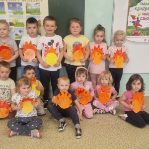 Projek edukacyjny EKOprzygody z Żywiołkami- Żywiołek ognia- malujemy ognika (1)