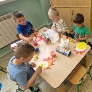 Projek edukacyjny EKOprzygody z Żywiołkami- Żywiołek ognia- malujemy ognika (1)