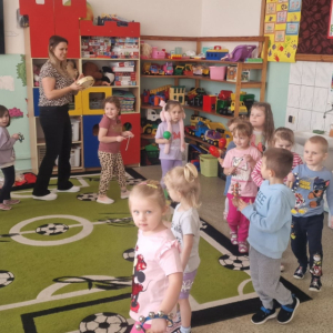 Znawca muzyki - gramy i tańczymy