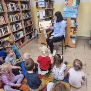 Znawca literatury - wizyta w Publicznej Bibliotece