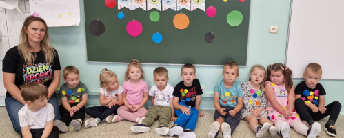 Obchody Międzynarodowego Dnia Kropki w grupie młodszej w przedszkolu