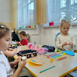 Kropkowe gąsienice