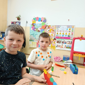 Kropkowe gąsienice