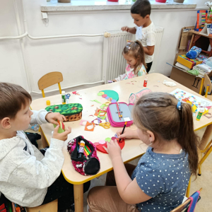 Kropkowe gąsienice