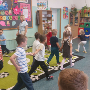 Zabawa ruchowa przy piosence