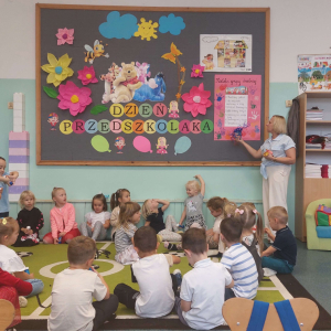 Omawianie zasad Kodeksu grupy średniej