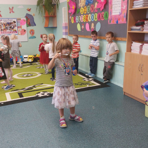 Zabawy z  bańkami mydlanymi