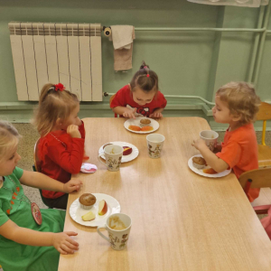 Dzień Jabłka w gr. młodszej