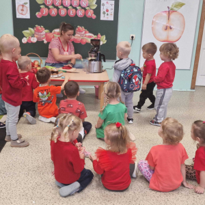 Dzień Jabłka w gr. młodszej