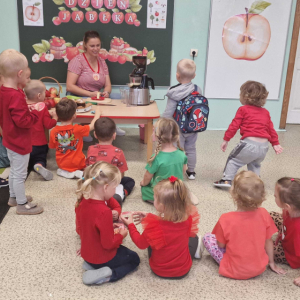 Dzień Jabłka w gr. młodszej