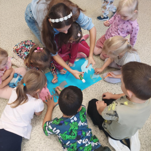 Tworzenie plakatu w skupieniu