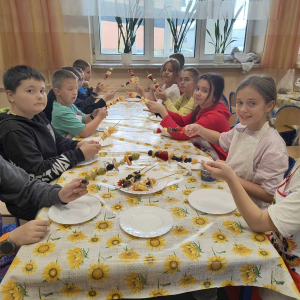 Tydzień dbania o zdrowie- warsztaty kulinarne w klasa IVa