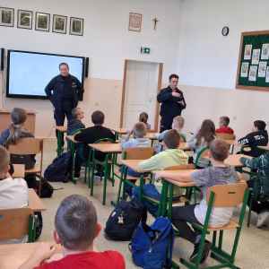 Spotkanie z policjantami - o konsekwencjach prawnych przemocy i cyberprzemocy