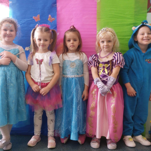 Dzień Postaci z Bajek w grupie średniej