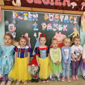 Dzień Postaci z Bajek w gr. młodszej- księżniczki