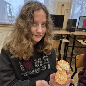 Kolorowa sówka w 3d - Prezentacja pracy.