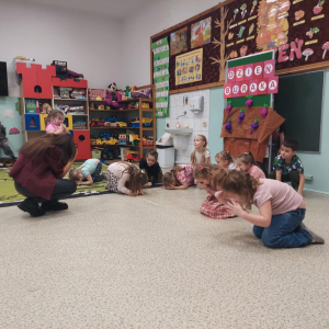 Zwijamy się jak bulwy w ziemi