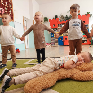 Jak się zbudzi to nas zje...