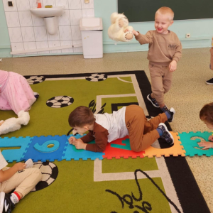 Czołgamy się do swojego pluszaka