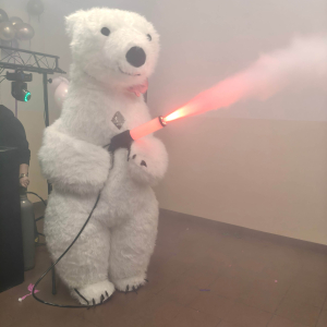 Andrzejkowy gość - biały miś.