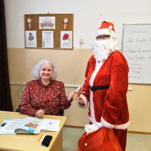 Słodkie podziękowania dla nauczycieli od szkolnego Mikołaja.