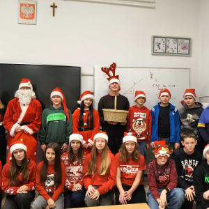 Słodkie upominki dla uczniów klasy VII.