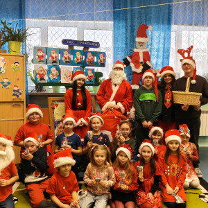 Mikołaj z wizytą u uczniów kl. I.