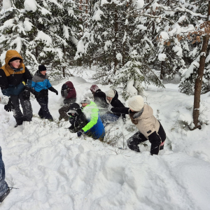 Kulig siódmoklasistów pełen radości i uśmiechu.