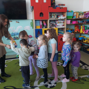 Losujemy osobę do przytulenia