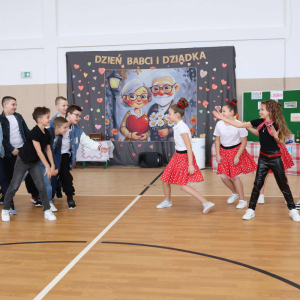 Taniec w wykonaniu trzecioklasistów