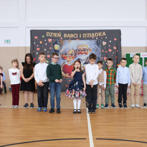 ⁫Występ klasy drugiej