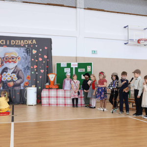 Scenka w wykonaniu starszaków