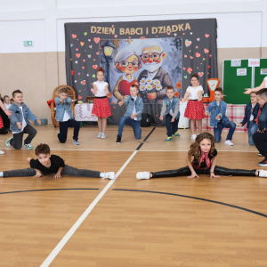 Taniec w wykonaniu trzecioklasistów