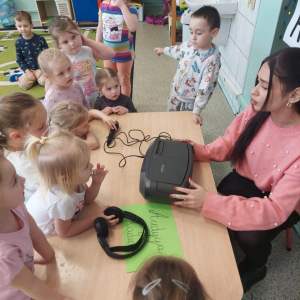 Poznajemy budowę radia