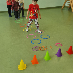 Gry i zabawy ruchowe 